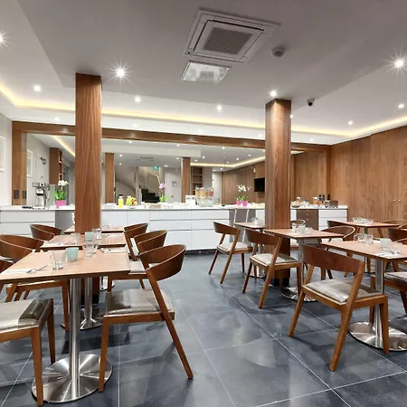 特伦特酒店 巴黎