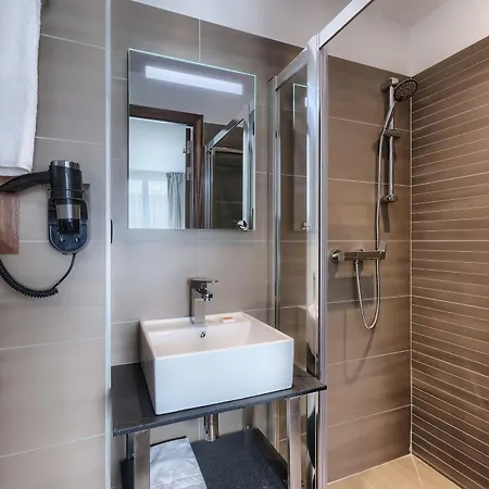Le Trente Hotell 3*
