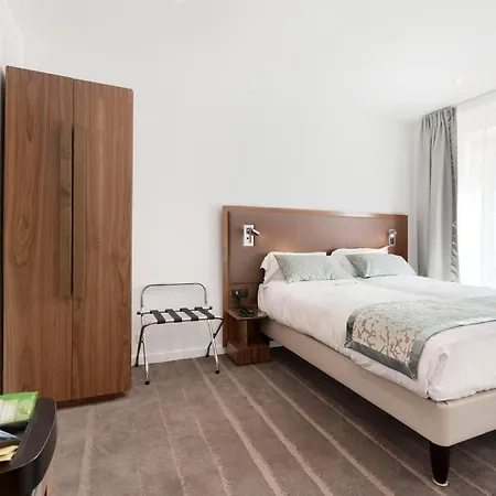 Le Trente Hotel