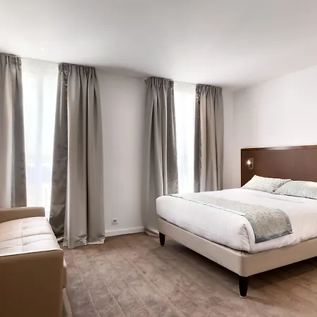 Le Trente Hotel 3*