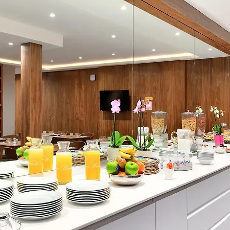 Le Trente Hotell 3*