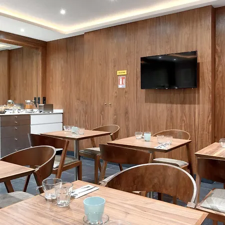 Le Trente Hotell Paris