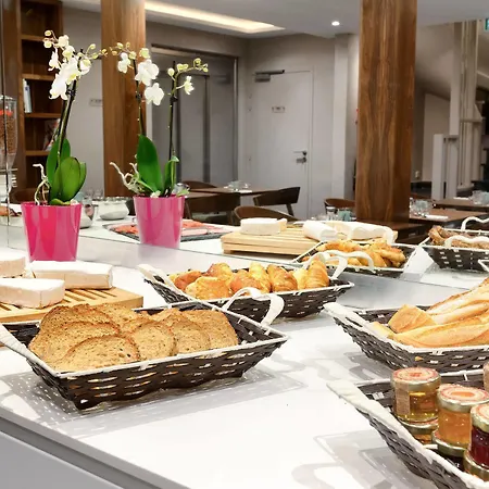 Le Trente Hotell 3*